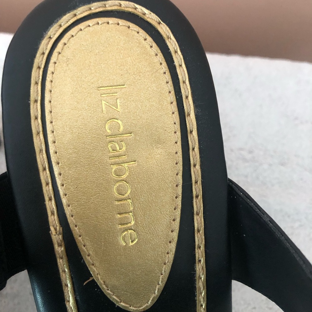NWOT Liz Claiborne black heeled sandlas with gold detail. - Picture 7 of 8